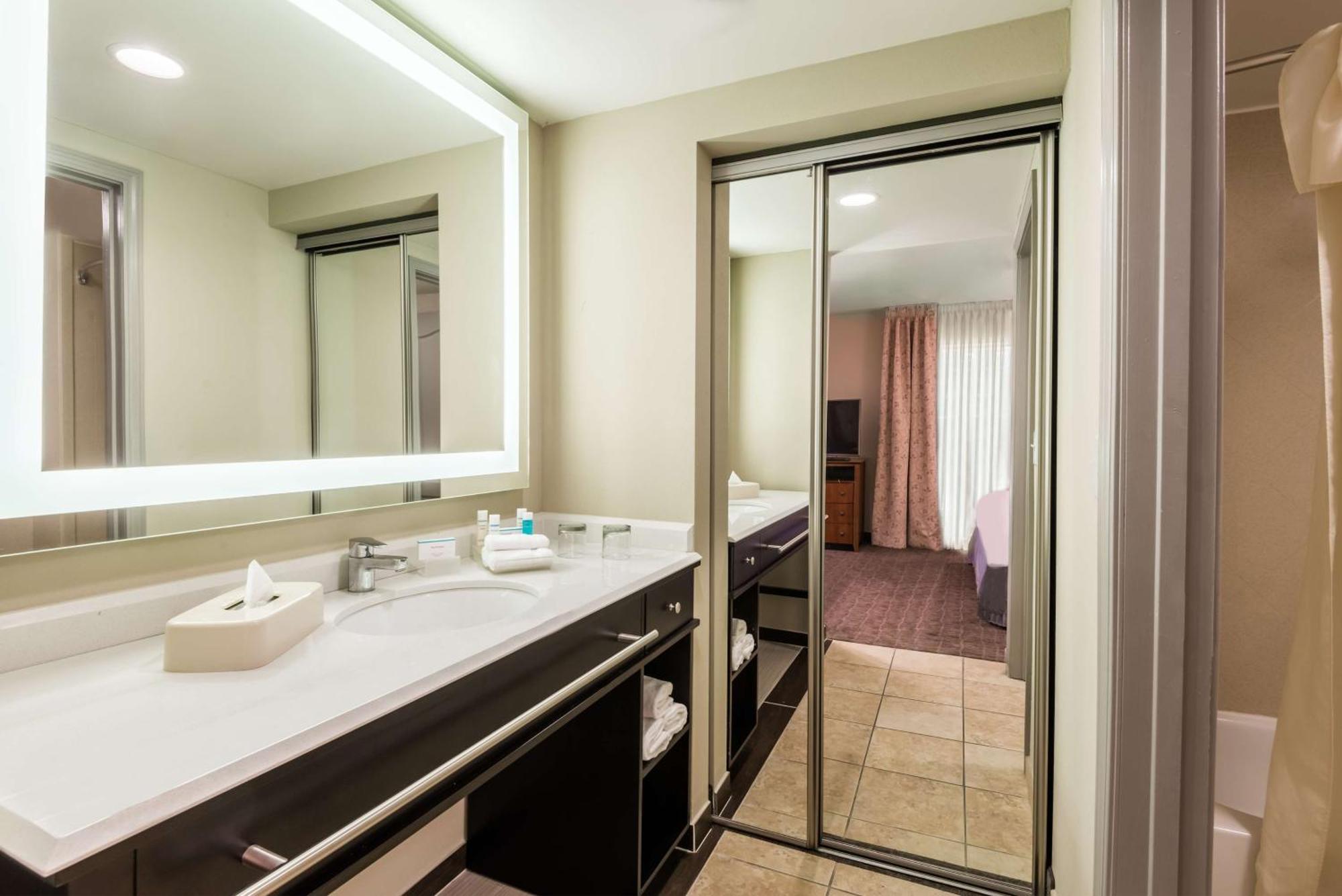 Larkspur Landing Extended Stay Suites St Louis Riverport Maryland Heights Ngoại thất bức ảnh