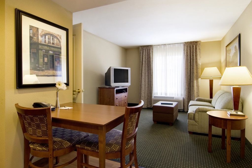 Larkspur Landing Extended Stay Suites St Louis Riverport Maryland Heights Phòng bức ảnh